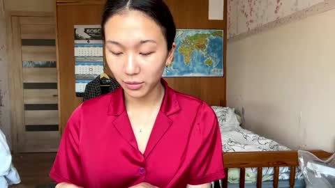 Olivia online show from June 3, 9:32 am