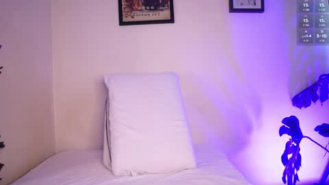 mandy_l33_ online show from October 6, 6:02 pm