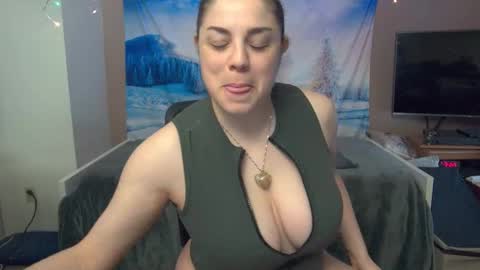 Mandy rose online show from February 19, 3:39 am