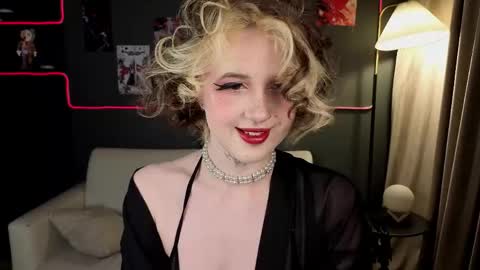 Luna online show from April 28, 10:02 pm