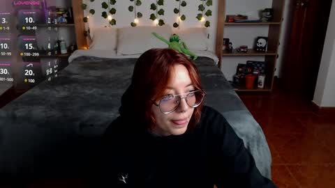 Danny online show from February 4, 2:39 am