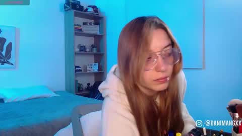 Danny online show from October 6, 3:23 am