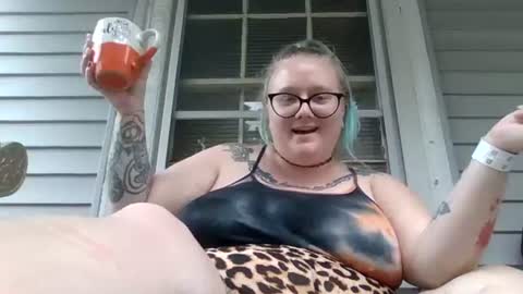 ManicPixiePop online show from July 16, 12:21 pm