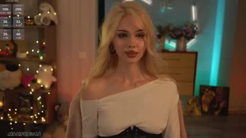 Amelie online show from April 30, 7:08 pm