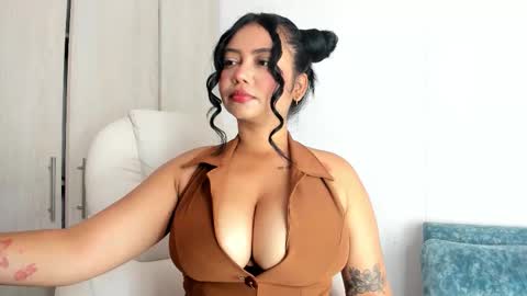 MANUELA online show from November 26, 3:24 pm