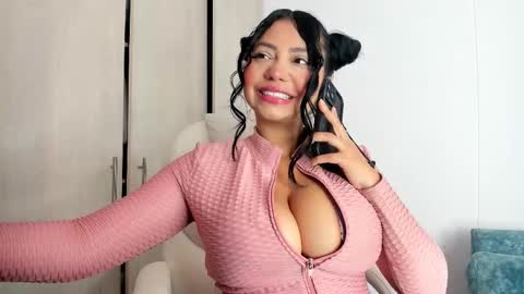 MANUELA online show from December 17, 2:21 pm