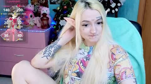 Manuela online show from December 3, 11:24 pm