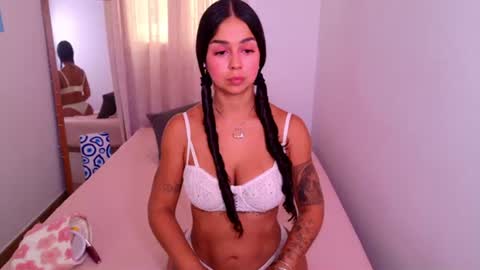     online show from August 7, 7:59 am