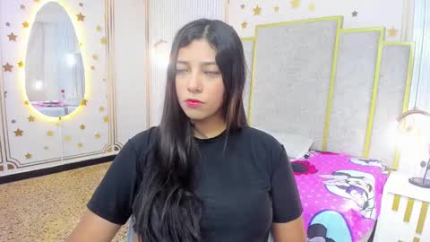 Snapshot of maraluna_ chatting on October 6, 11:16 am Maraluna online show from October 6, 11:16 am