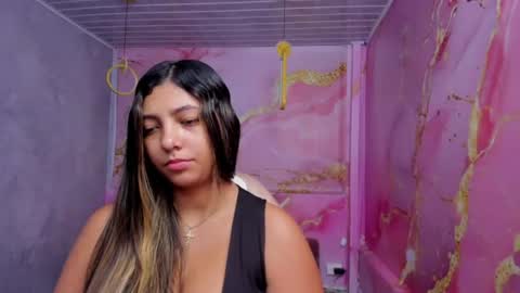 Maraluna online show from June 24, 1:43 pm