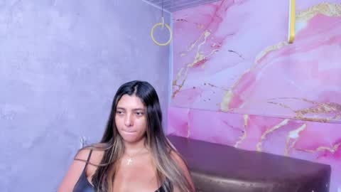 Maraluna online show from April 29, 5:30 pm