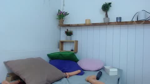 Mara Silk online show from November 30, 3:49 pm