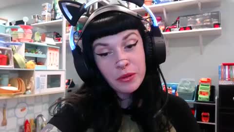 Snapshot of marcelinealtaria chatting on February 15, 5:30 am MarcelineAltaria online show from February 15, 5:30 am
