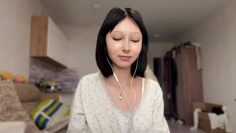 Nikki online show from April 29, 10:51 am