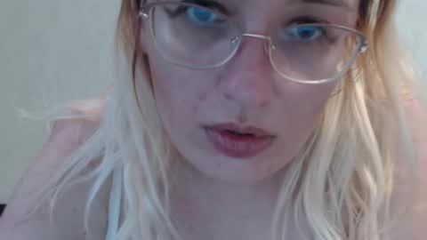 margo_shine online show from October 24, 1:40 pm