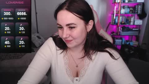 mari moore online show from May 3, 6:17 am