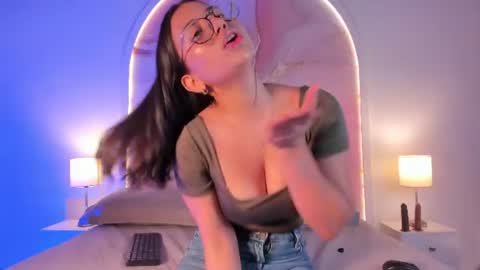 Maria  online show from July 28, 11:39 am