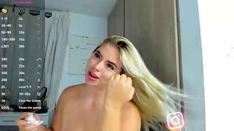 mariadanielasanchez online show from November 8, 11:21 pm