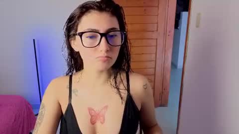 Maria online show from August 5, 9:21 pm