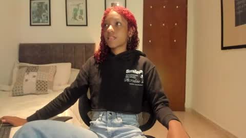 Mariana online show from June 10, 7:56 pm