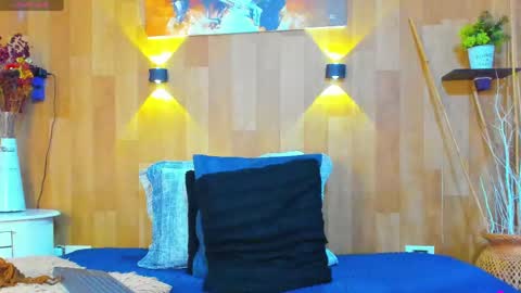 Mariana Angel online show from May 25, 2:38 pm