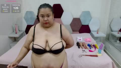 mariana online show from July 8, 6:10 pm