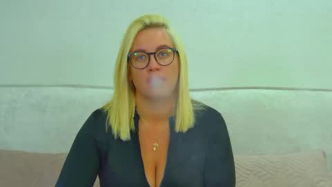 Maria online show from April 30, 6:29 am