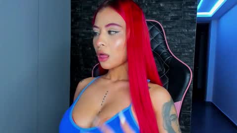 Snapshot of marianne__ chatting on September 23, 9:18 am M A R I A N E online show from September 23, 9:18 am