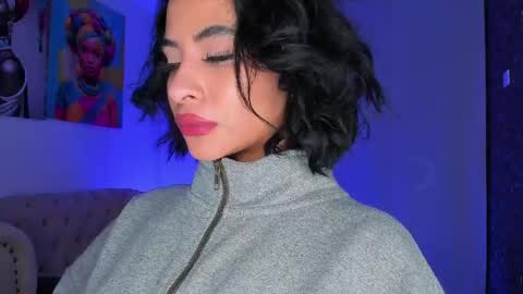 M A R I A N E online show from June 3, 6:03 am
