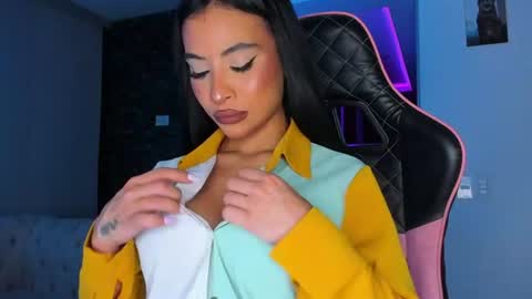 M A R I A N E online show from July 2, 1:38 am