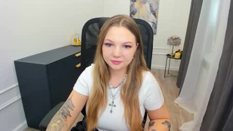 mariarobinsone online show from March 9, 11:46 am