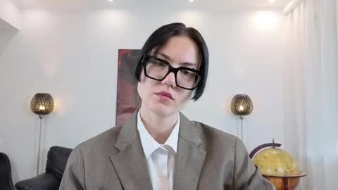 Marie Fitch online show from April 30, 3:01 am