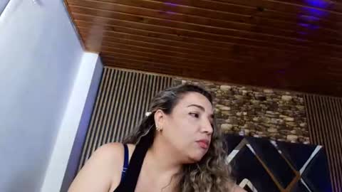 marie_hss online show from July 6, 7:38 pm