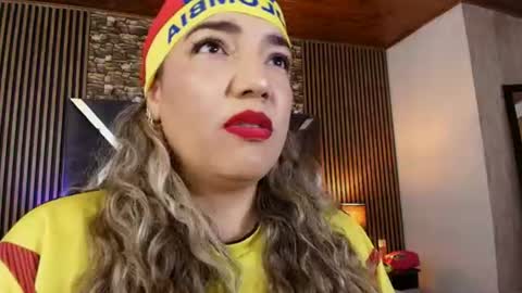 marie_hss online show from June 27, 7:53 pm