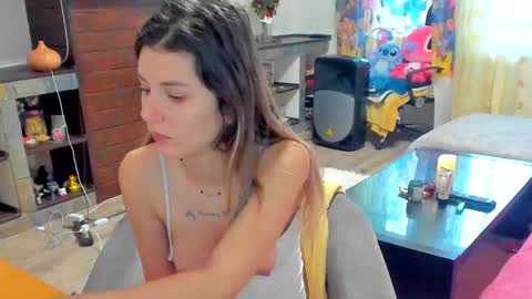 Marie   online show from February 5, 7:00 am