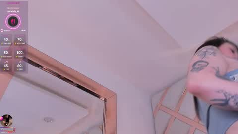 Mary online show from November 9, 2:51 am