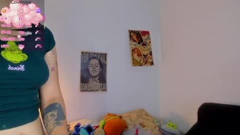 Mariee online show from May 1, 8:23 pm