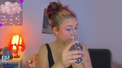 Mariee online show from June 25, 8:21 pm