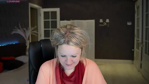 mariemlui online show from February 14, 5:59 pm