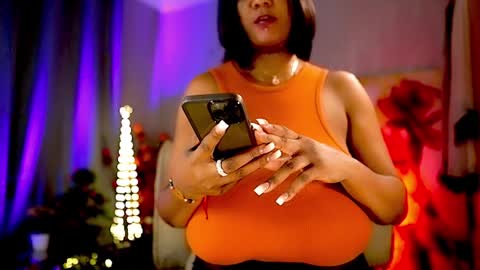 Nikita - Scroll down and read my bio please. New Pictures in Bio online show from December 30, 7:04 am