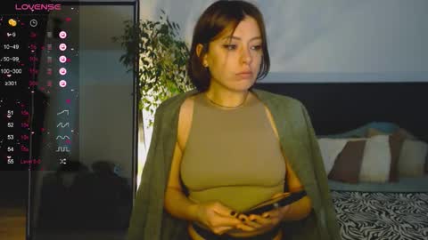 Mari online show from February 4, 3:59 pm