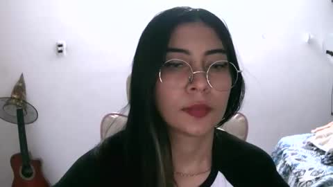 marilove40925 online show from November 3, 3:32 am