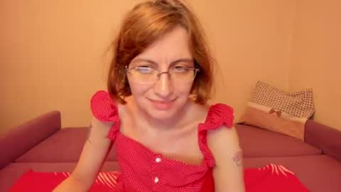 Marilyn online show from June 16, 9:27 pm