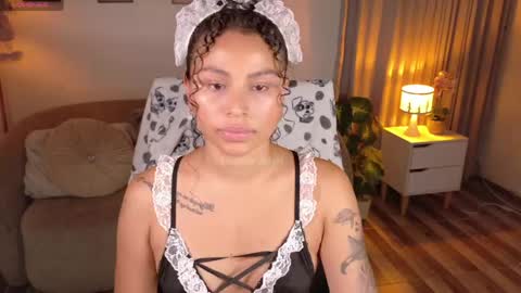 marivimichel_s online show from April 30, 9:58 am