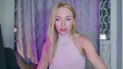 mariwell online show from June 14, 8:09 pm