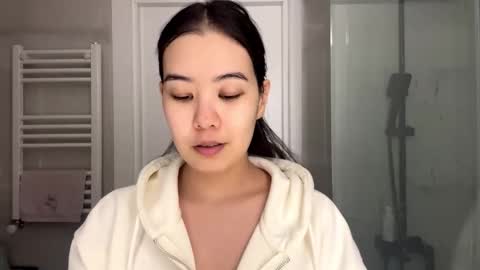 Aria online show from March 23, 4:13 pm