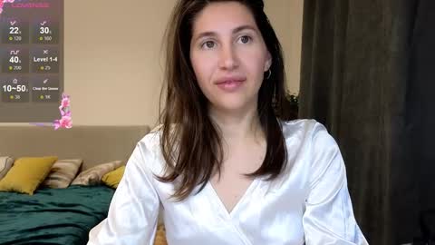 marrycolins online show from October 15, 11:57 am