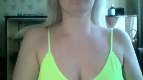 marta_haze online show from May 3, 7:12 am