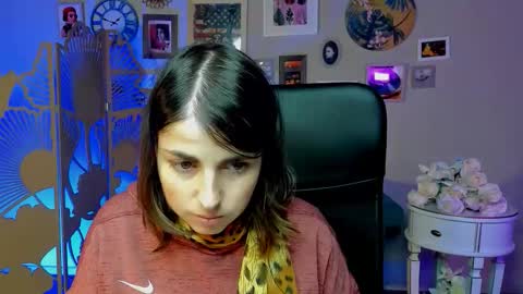 martaedams online show from November 24, 6:15 am