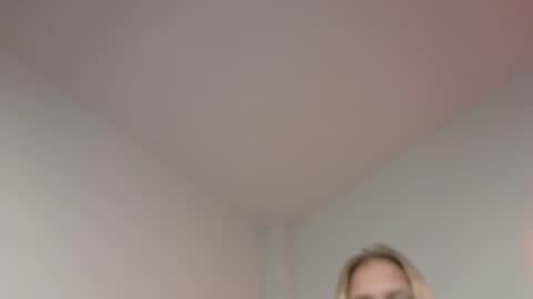 Ultimate Goddess online show from March 11, 7:45 am